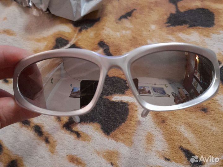Солнцезащитные очки женские