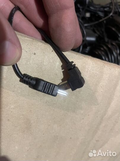 Зарядка в прикуриватель 5в 1а