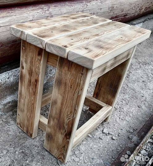 Табурет для бани из лиственницы