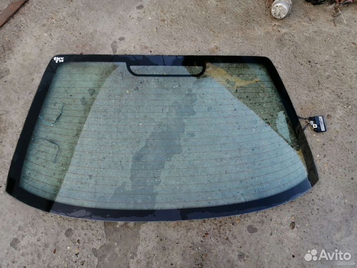 Стекло заднее Bmw 3 E46 1998-2004