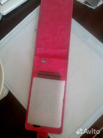 Ремешки для телефонов, чехлы, брелки для сотовых