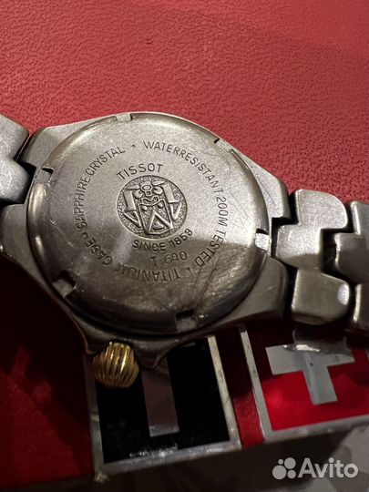 Часы Tissot titanium