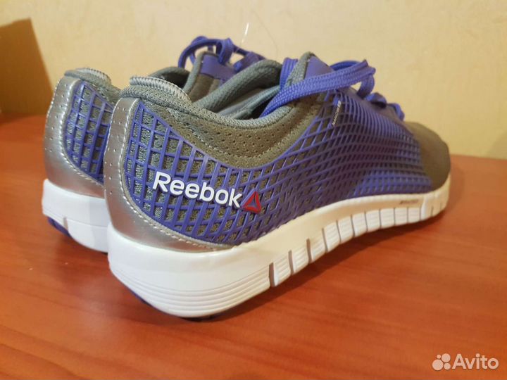 Кроссовки Reebok р.44