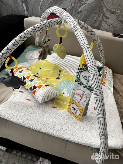 Детский развивающий коврик