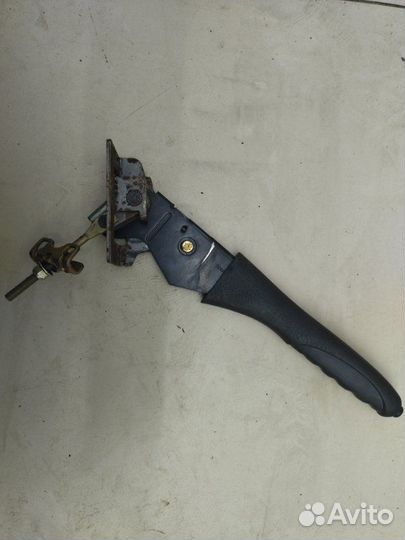 Рычаг стояночного тормоза Peugeot 206 5DR хейтчбек