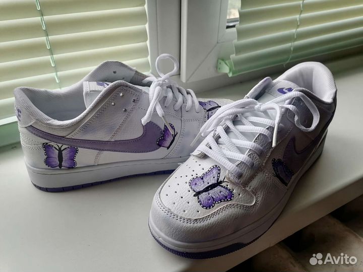 Кроссовки nike женские