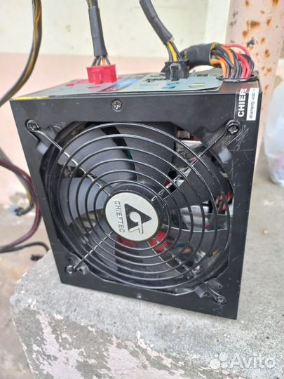 Блоки питания модульный сhieftec 700w И 450W нераб