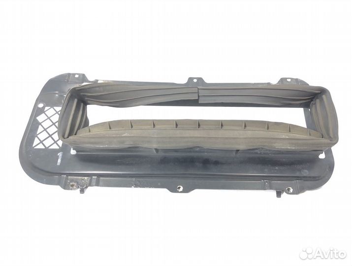 Воздухозаборник Subaru Forester SG5 EJ205 2004