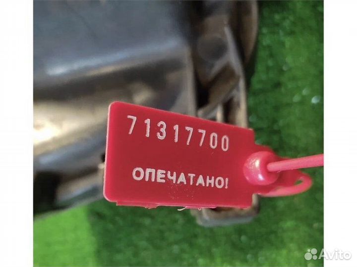 Фара левая Nissan Almera 2.0 1999