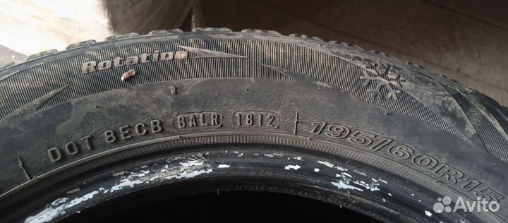Roadstone Winguard Spike 195/60 R15 92T