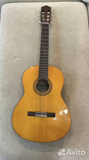 Акустическая гитара yamaha c40