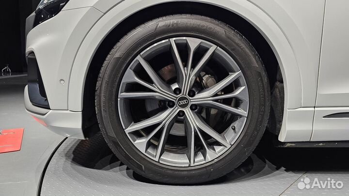 Audi Q8 3.0 AT, 2021, 60 100 км