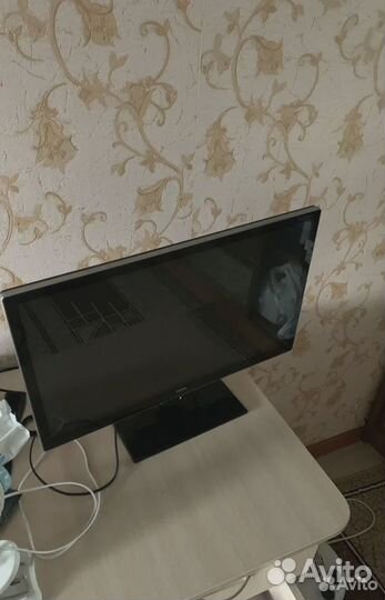 Нерабочий телевизор BBK elegio 24LEM-5062/FT2CG