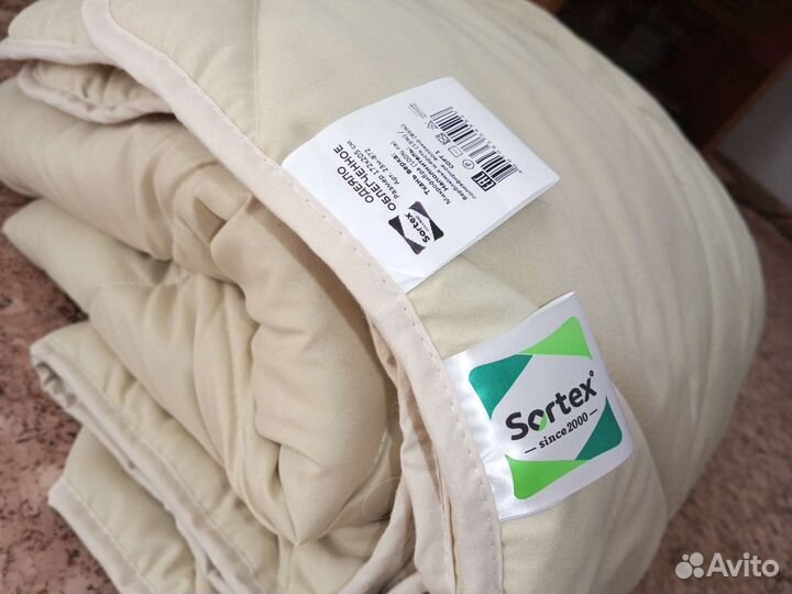 Одеяло тёплое (верблюжья шерсть). Новое