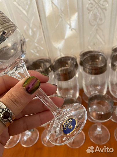 Фужеры и бокалы для вина,шампанского и воды