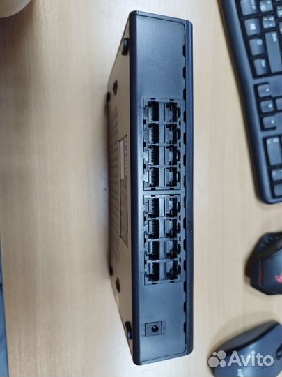 Коммутатор D-Link DGS-1016A 16 портовый, Гигабит