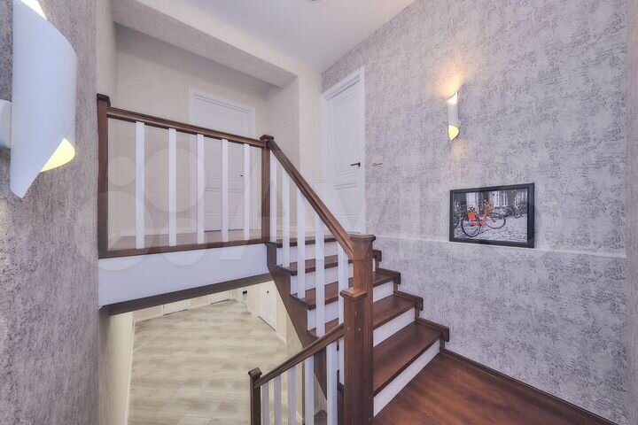 4-к. квартира, 100 м², 14/14 эт.