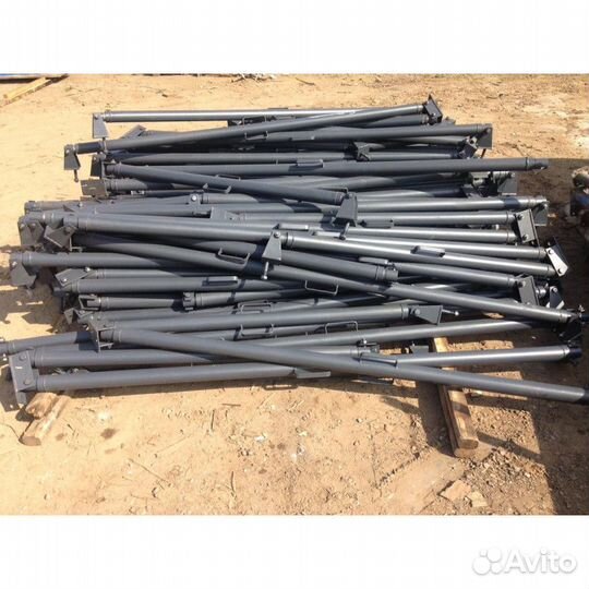 Подкосы для стойки опалубки. подкосы бу