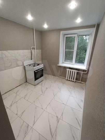 2-к. квартира, 44 м², 4/12 эт.