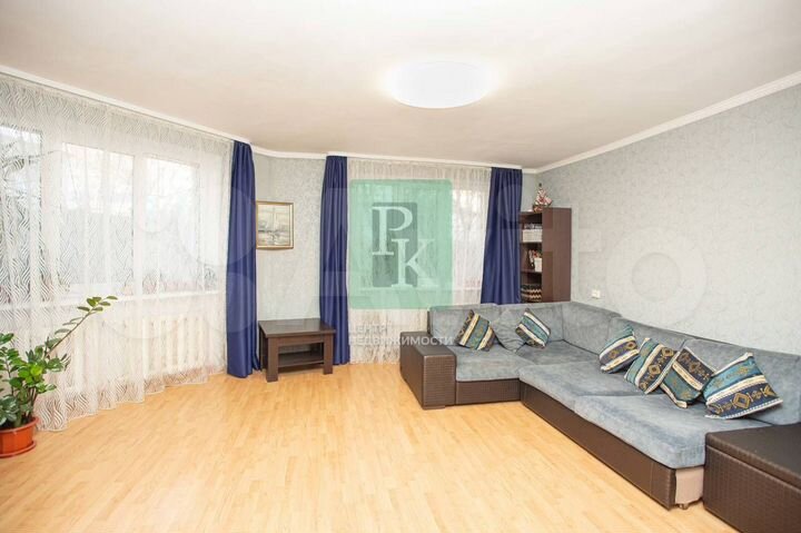 2-к. квартира, 55,8 м², 1/5 эт.