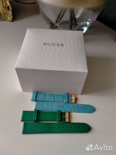Часы guess женские
