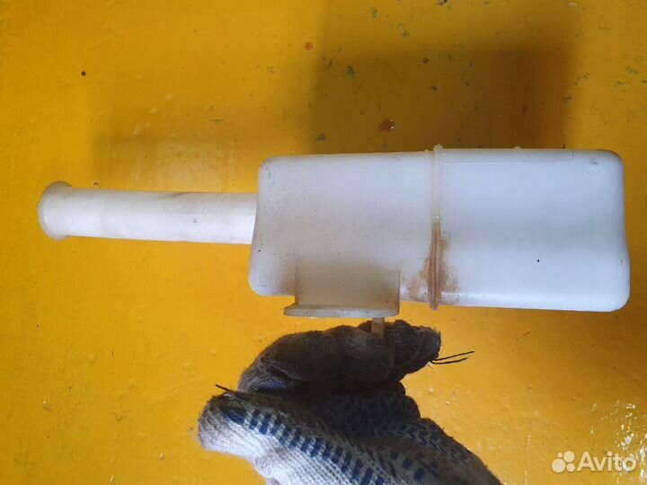 Бачок омывателя