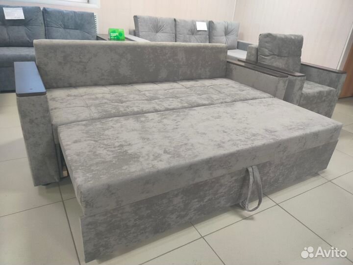 Набор мягкой мебели 