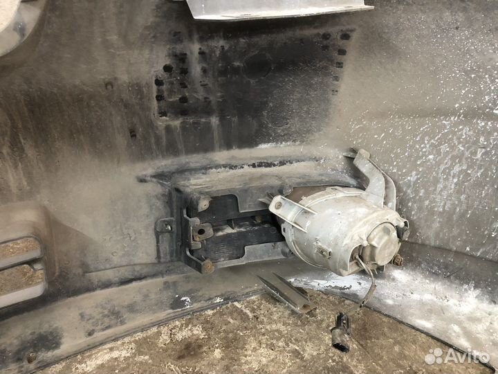 Бампер передний оригинал авео Т250