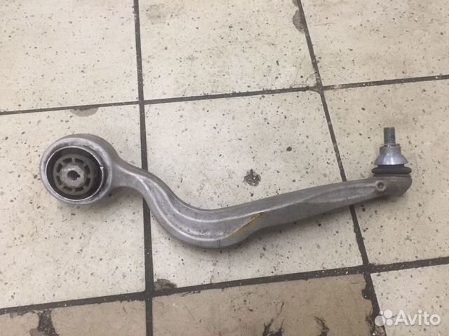 Рычаг подвески нижний передний левый Mercedes