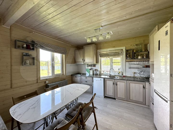 Дом 100,7 м² на участке 18 сот.