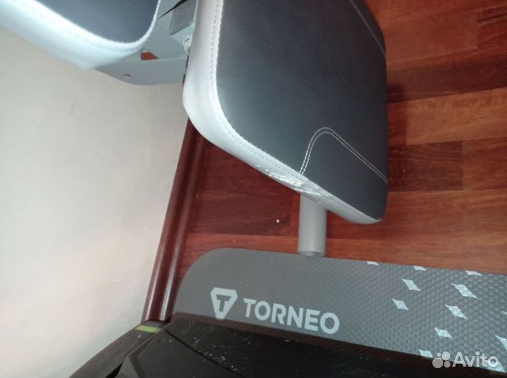 Скамья для пресса и жима Domyos BA 220