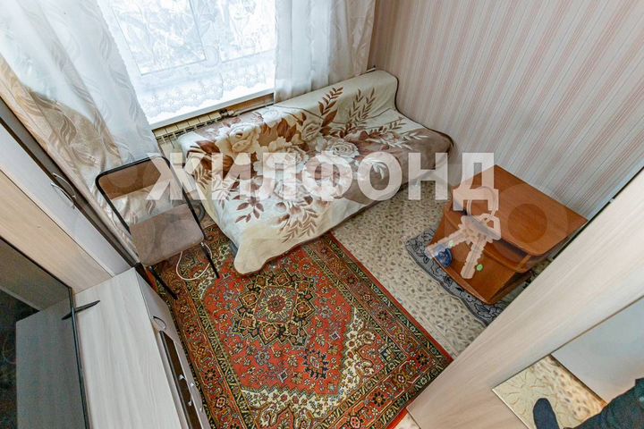 1-к. квартира, 13,3 м², 3/5 эт.