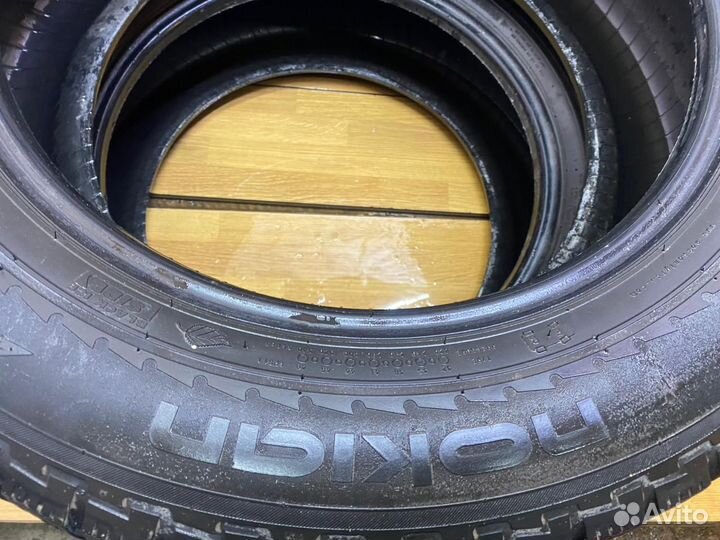 Nokian Tyres Hakkapeliitta R 235/60 R18 107R