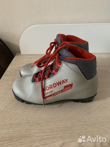 Лыжные ботинки 34