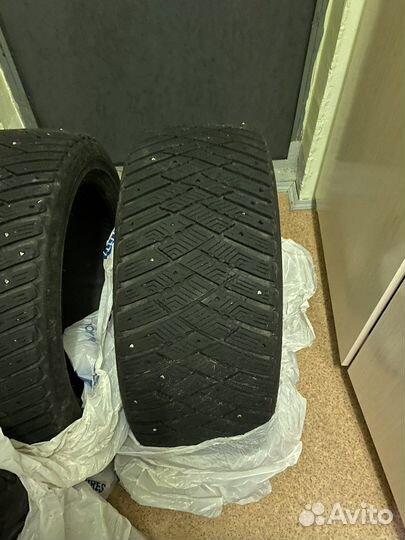 Goodyear Ultragrip Ice Arctic 235/45 R17