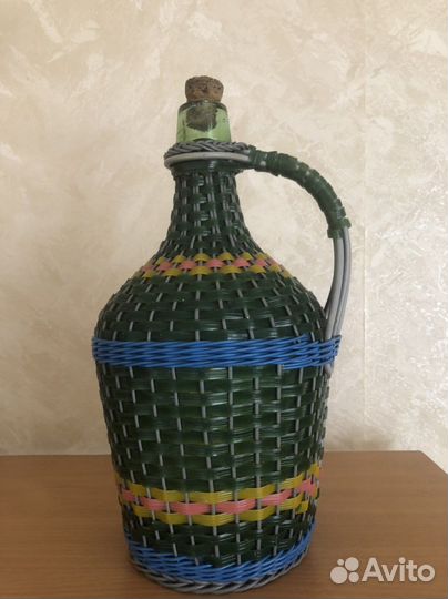 Бутыль стеклянная для вина