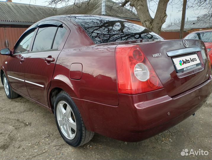 Vortex Estina 2.0 МТ, 2009, 136 000 км