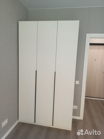 Шкаф распашной белый 120 см