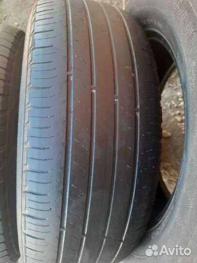 Michelin Latitude Tour HP 215/65 R16