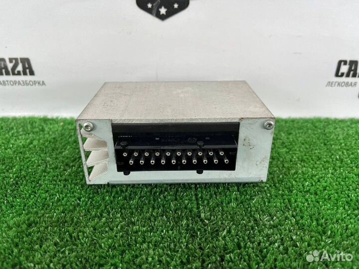 Усилитель акустической системы BMW 6