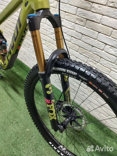 Pivot Switchblade pro xtr 2022