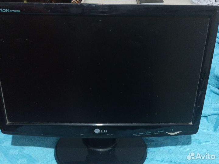 Монитор LG