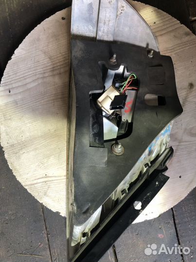 Фонарь задний правый bmw е65