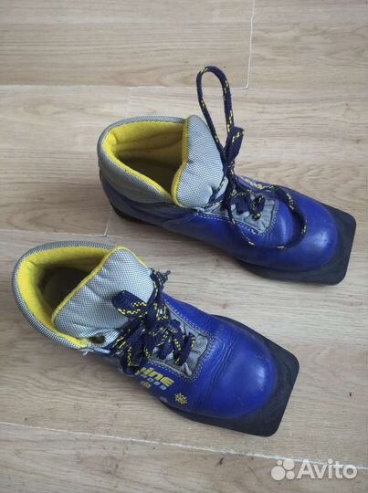 Лыжные ботинки 34 разм