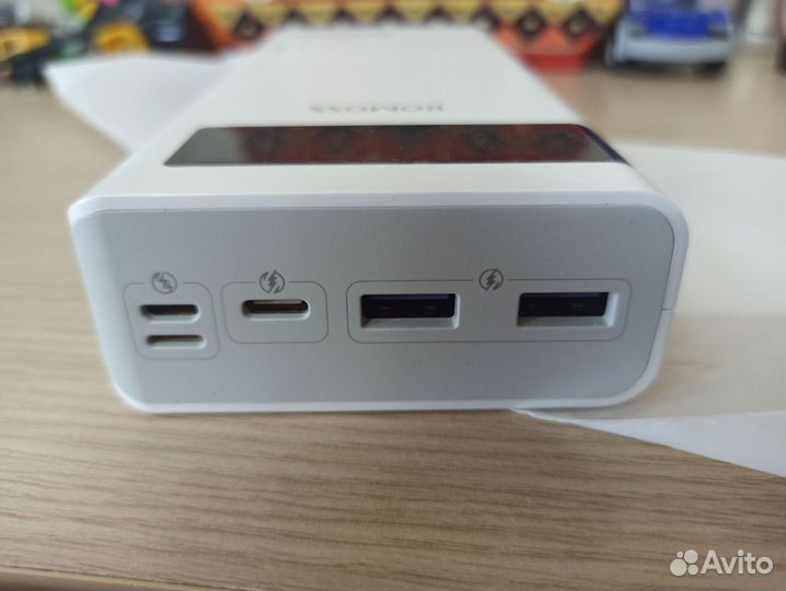 Внешний аккумулятор (power bank) Romoss 30W