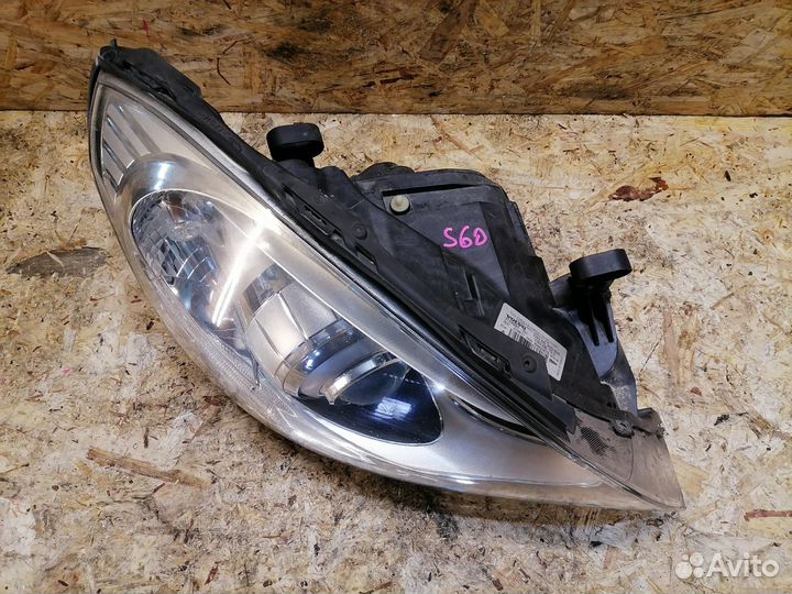 Фара ксенон правая Volvo S60 2 Поколение FS