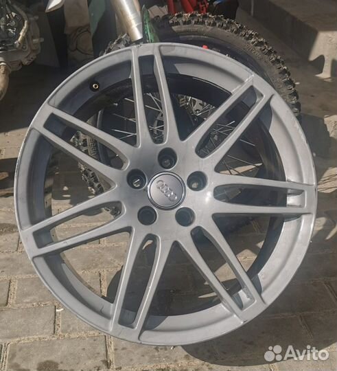 Audi A8 3.0 AT, 2003, 200 000 км