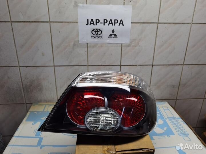 Фонарь задний 8330A050