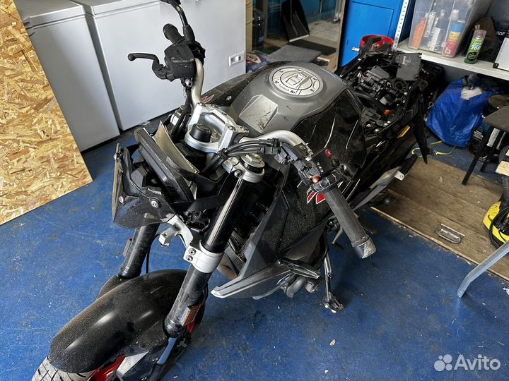 BMW F900R