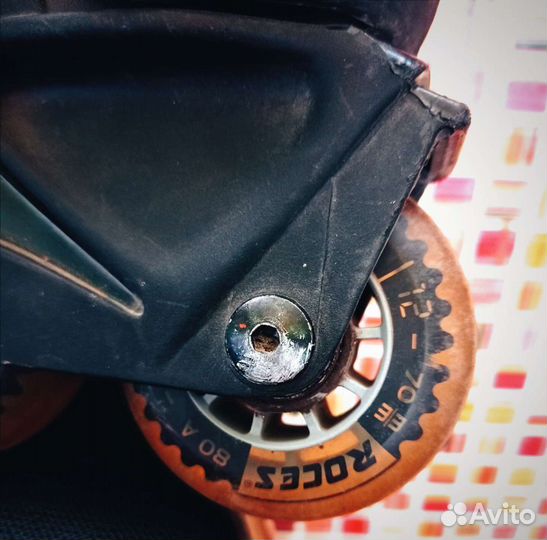 Роликовые коньки